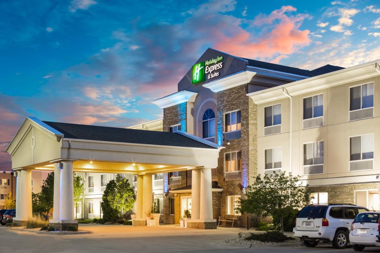 Holiday Inn Express Hotel & Suites Bellevue-Omaha Area, An Ihg Hotel Exterior photo
